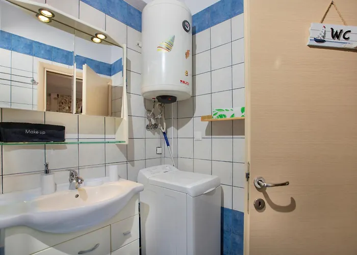 Recon דירה *