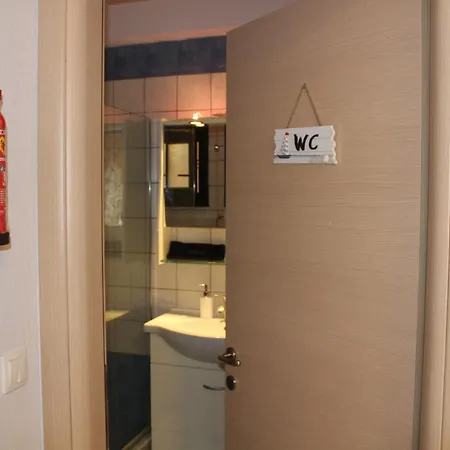 Recon Apartment *