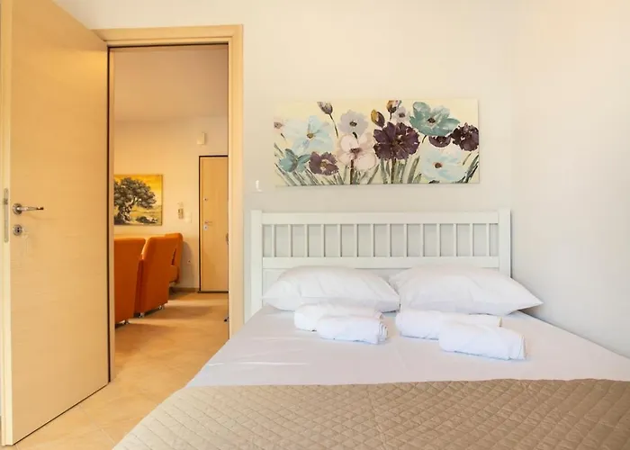 Recon * Nikiti (Sithonia)